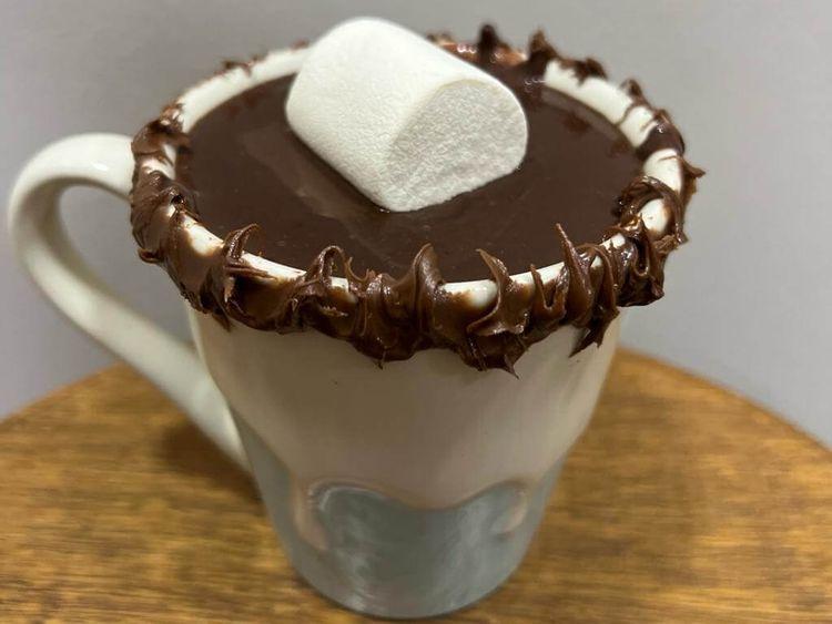 Imagem de capa do post "Receita de Chocolate Quente Cremoso"